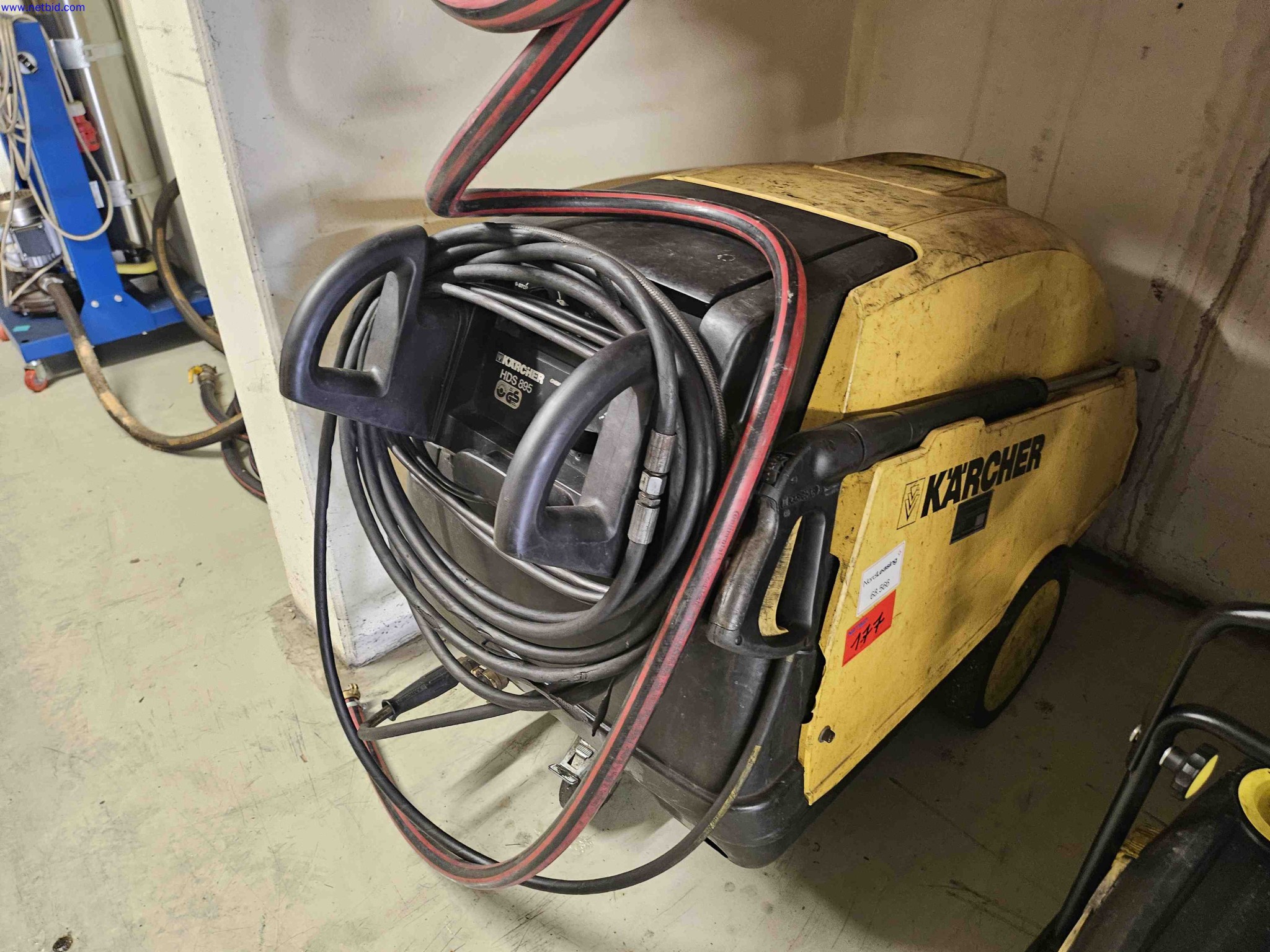 Machines for the production of precise metal components using CNC turning and CNC milling-1