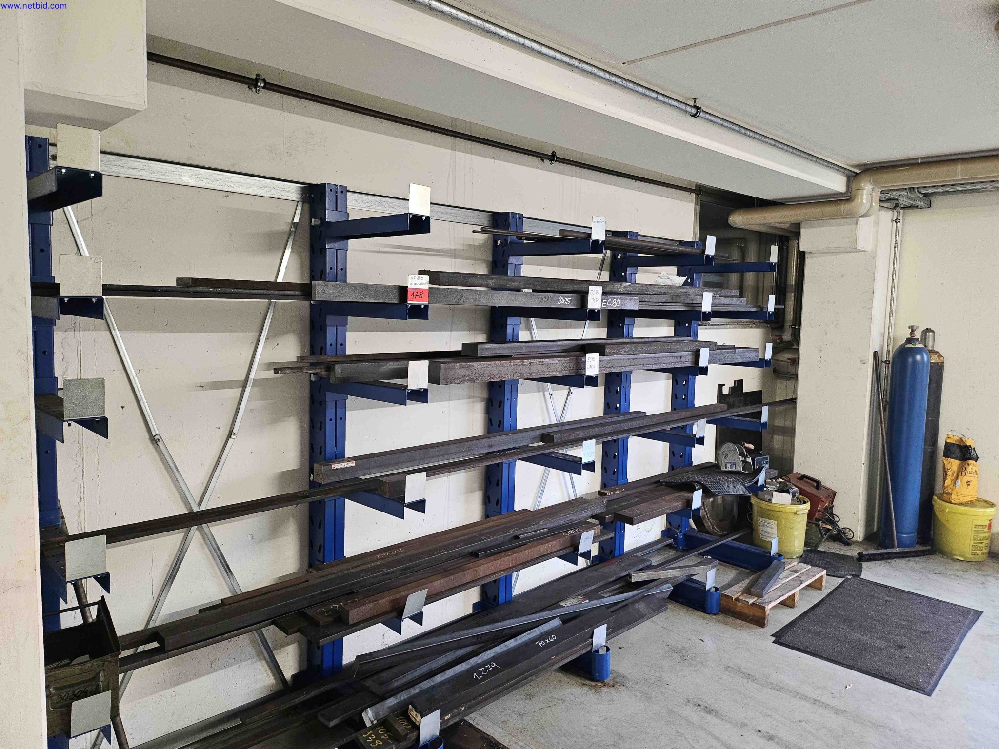 Machines for the production of precise metal components using CNC turning and CNC milling-2