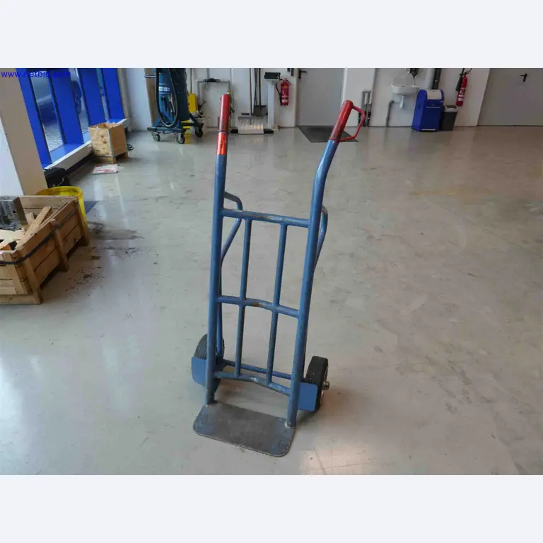 Machines for the production of precise metal components using CNC turning and CNC milling-2