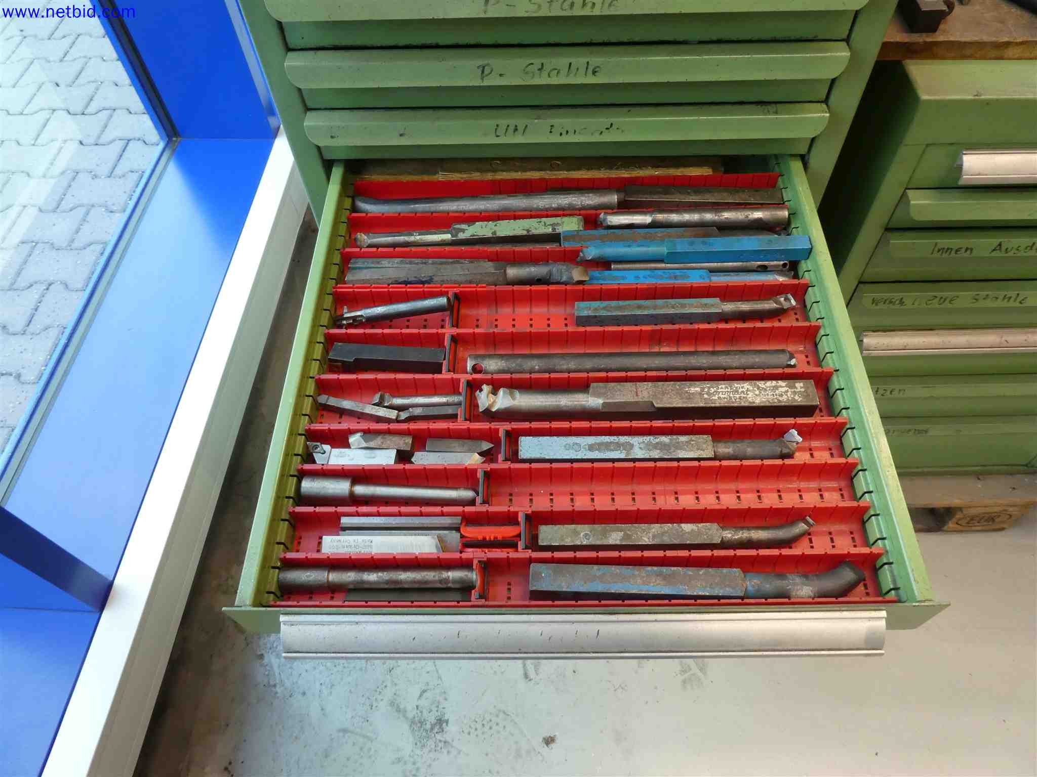 Machines for the production of precise metal components using CNC turning and CNC milling-12