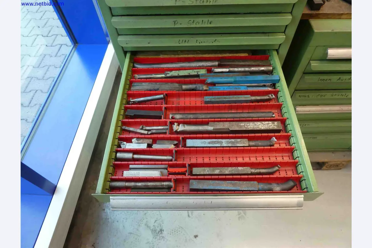 Machines for the production of precise metal components using CNC turning and CNC milling-12