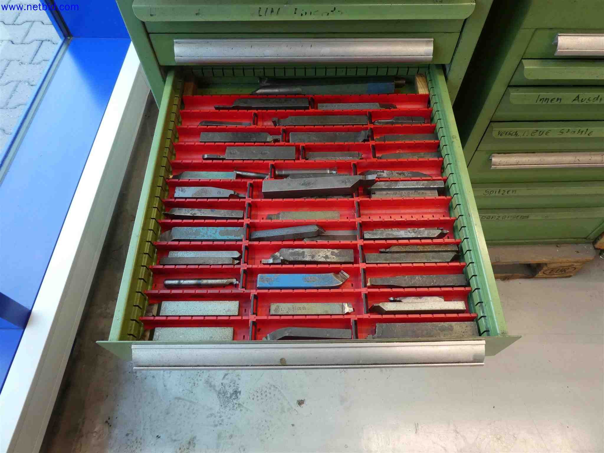 Machines for the production of precise metal components using CNC turning and CNC milling-13