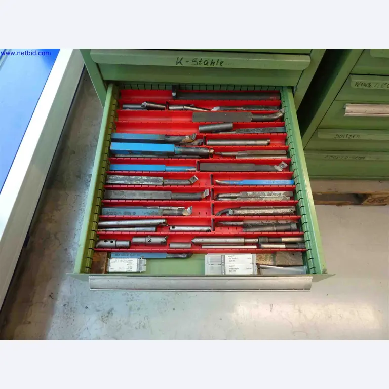 Machines for the production of precise metal components using CNC turning and CNC milling-15