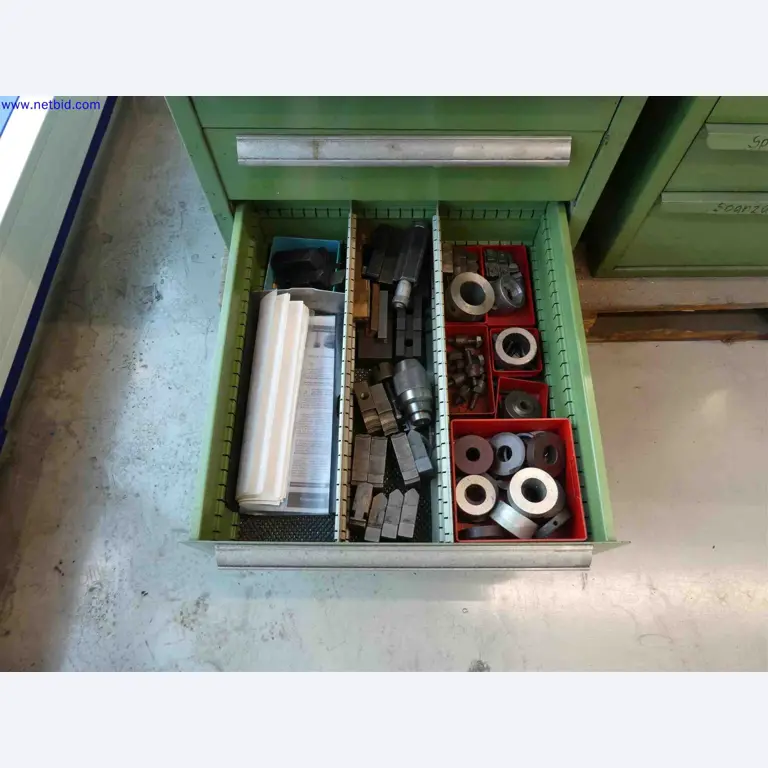 Machines for the production of precise metal components using CNC turning and CNC milling-18