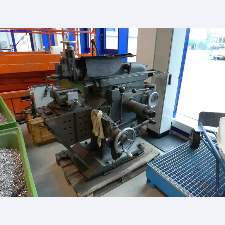 Machines for the production of precise metal components using CNC turning and CNC milling-1