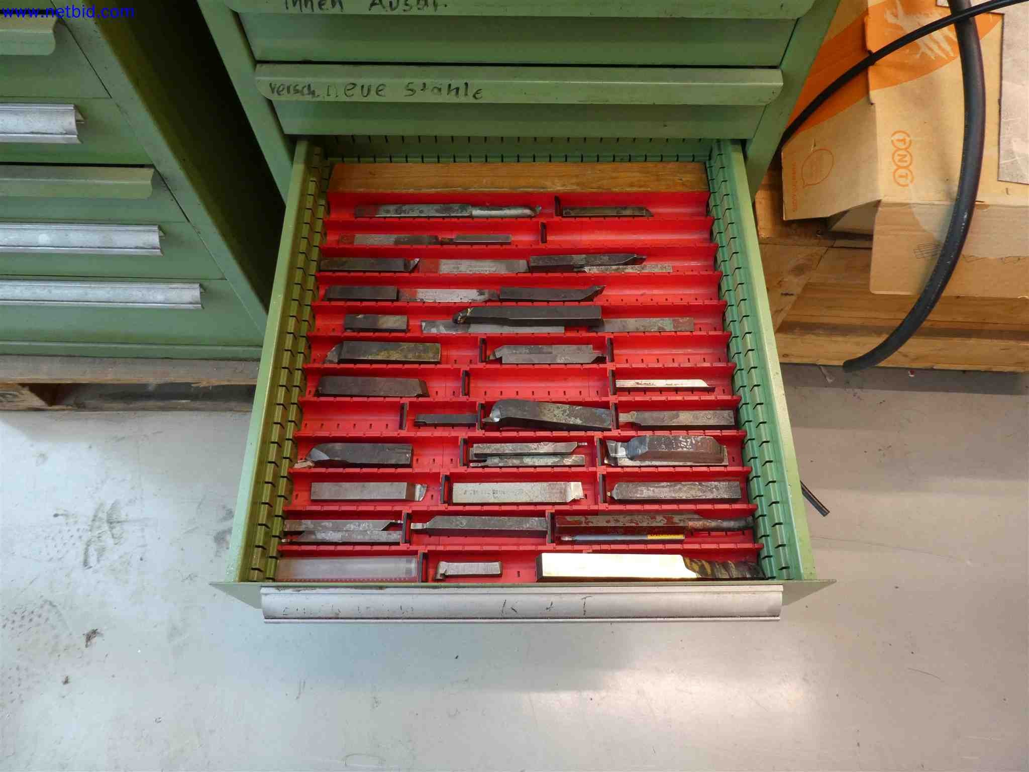 Machines for the production of precise metal components using CNC turning and CNC milling-24