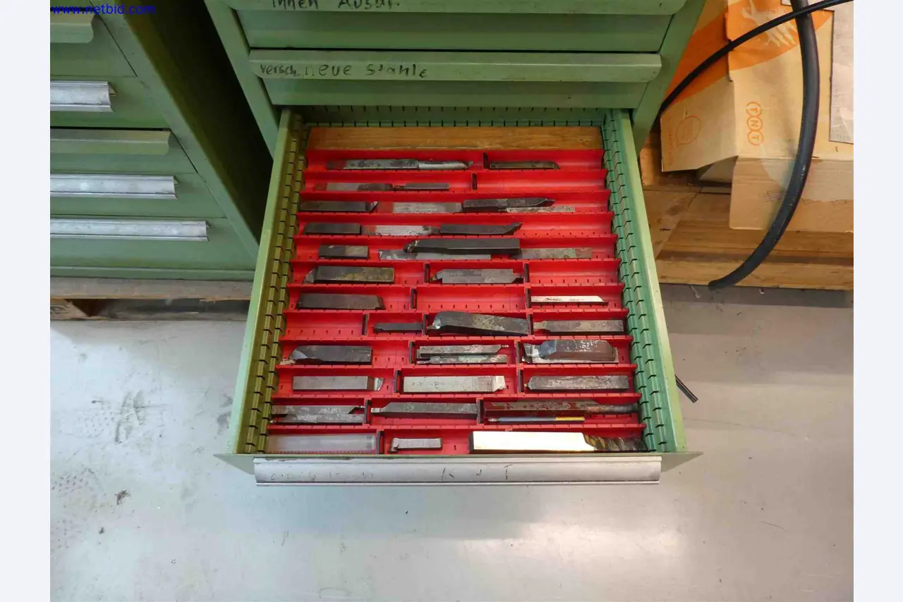 Machines for the production of precise metal components using CNC turning and CNC milling-24