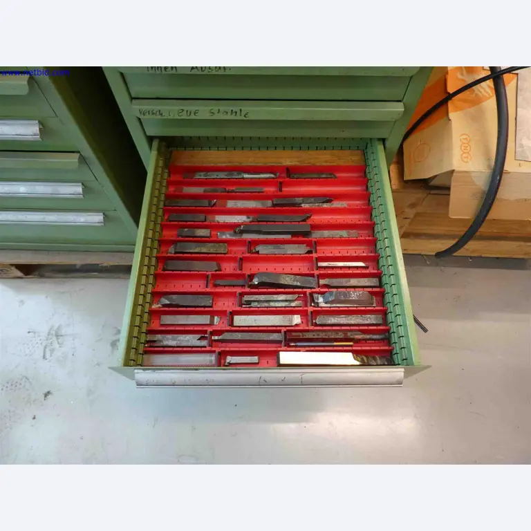 Machines for the production of precise metal components using CNC turning and CNC milling-24