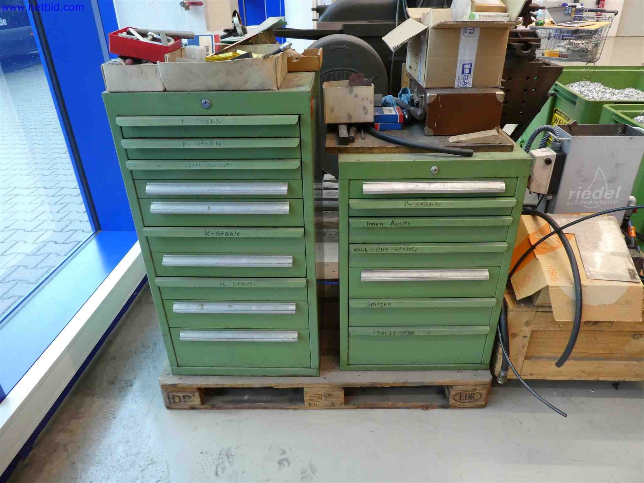 Machines for the production of precise metal components using CNC turning and CNC milling-7