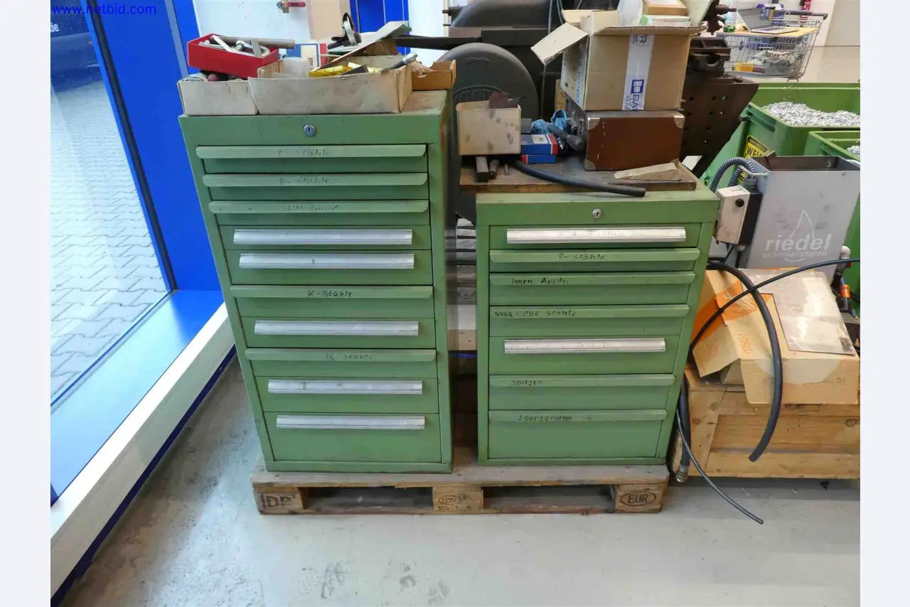 Machines for the production of precise metal components using CNC turning and CNC milling-7