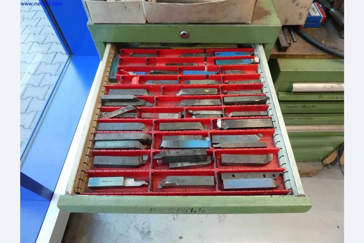 Machines for the production of precise metal components using CNC turning and CNC milling-9