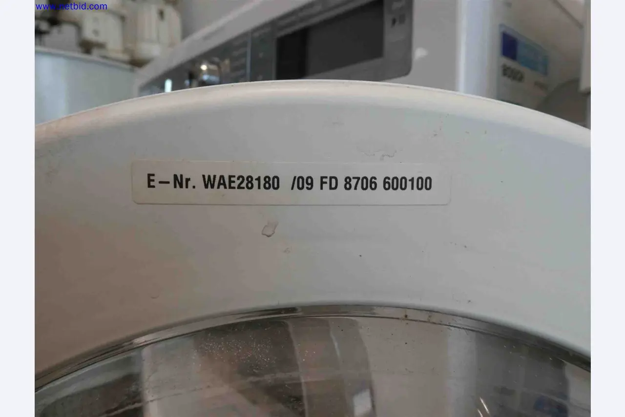 Machines for the production of precise metal components using CNC turning and CNC milling-3