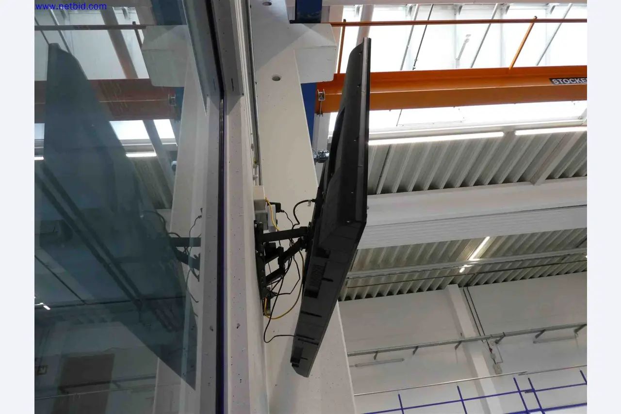 Machines for the production of precise metal components using CNC turning and CNC milling-2