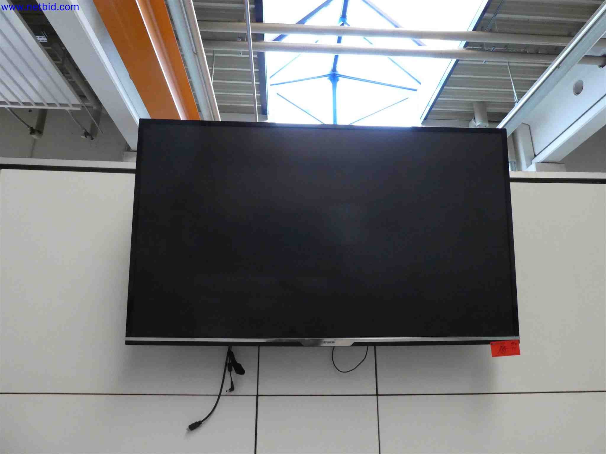 Machines for the production of precise metal components using CNC turning and CNC milling-7