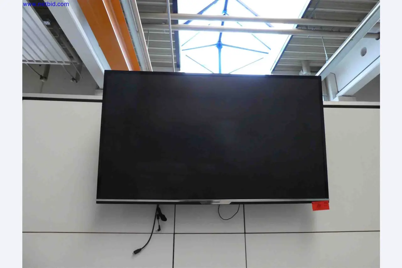 Machines for the production of precise metal components using CNC turning and CNC milling-7