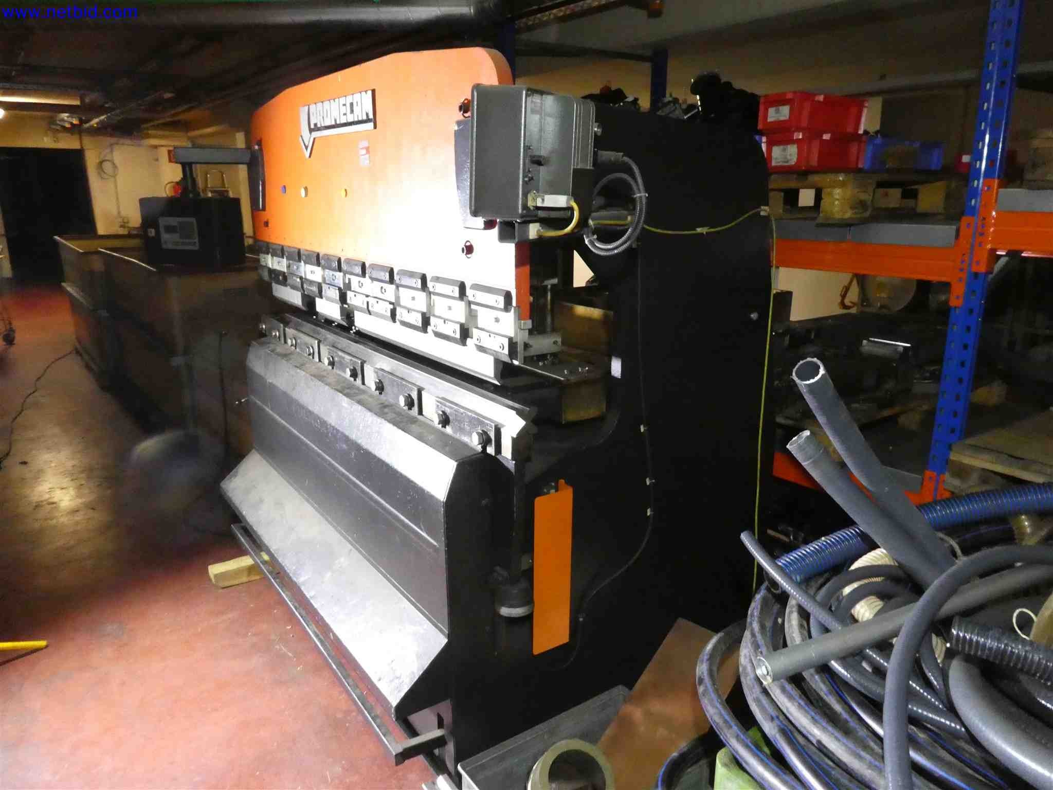 Machines for the production of precise metal components using CNC turning and CNC milling-6