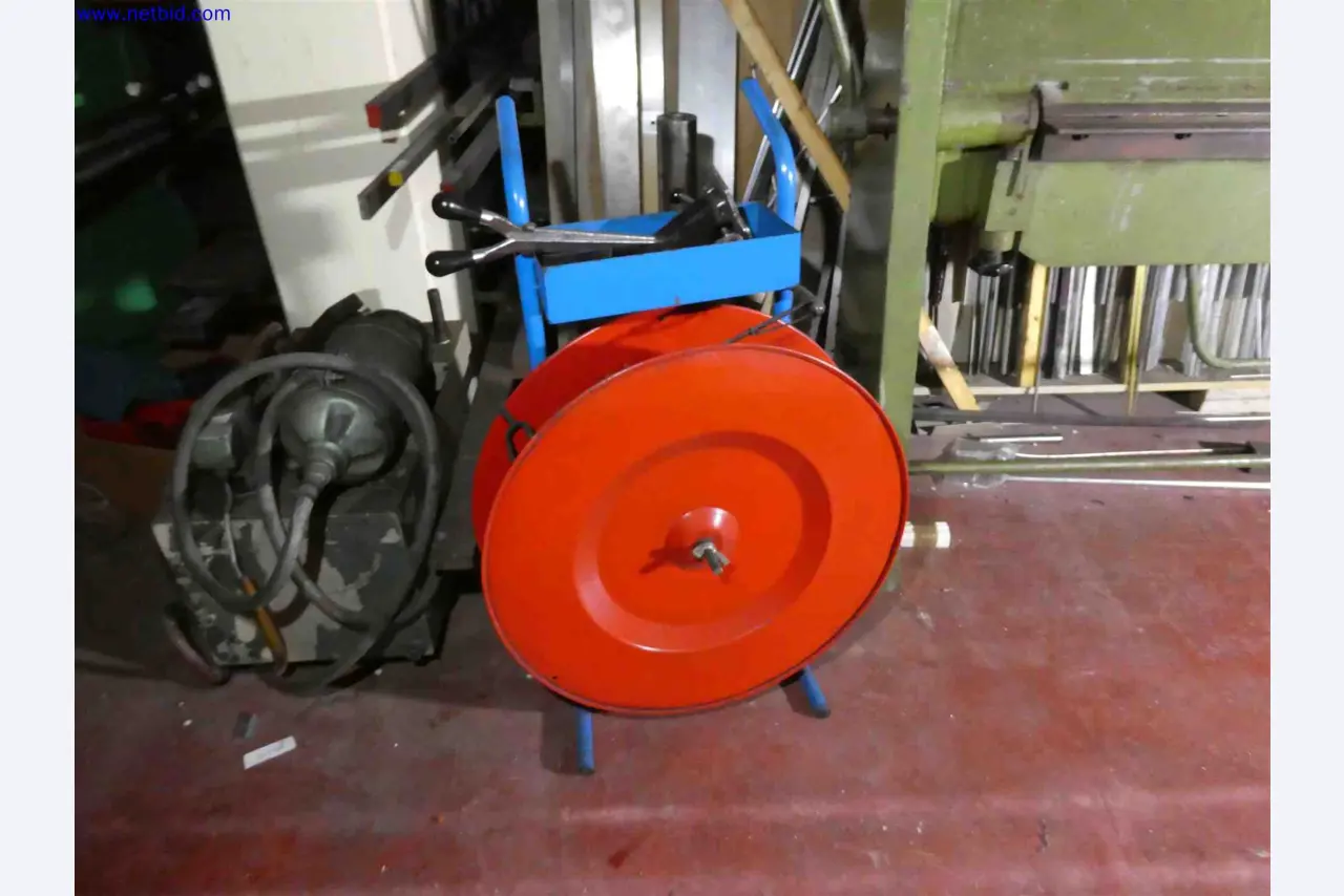 Machines for the production of precise metal components using CNC turning and CNC milling-1