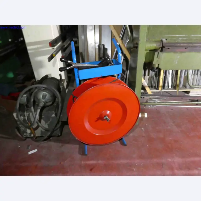 Machines for the production of precise metal components using CNC turning and CNC milling-1