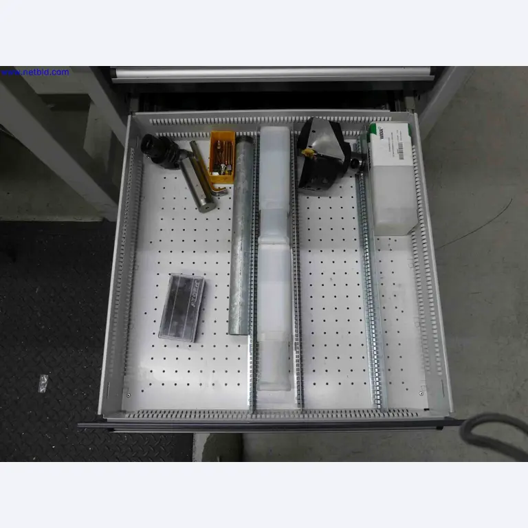 Machines for the production of precise metal components using CNC turning and CNC milling-11