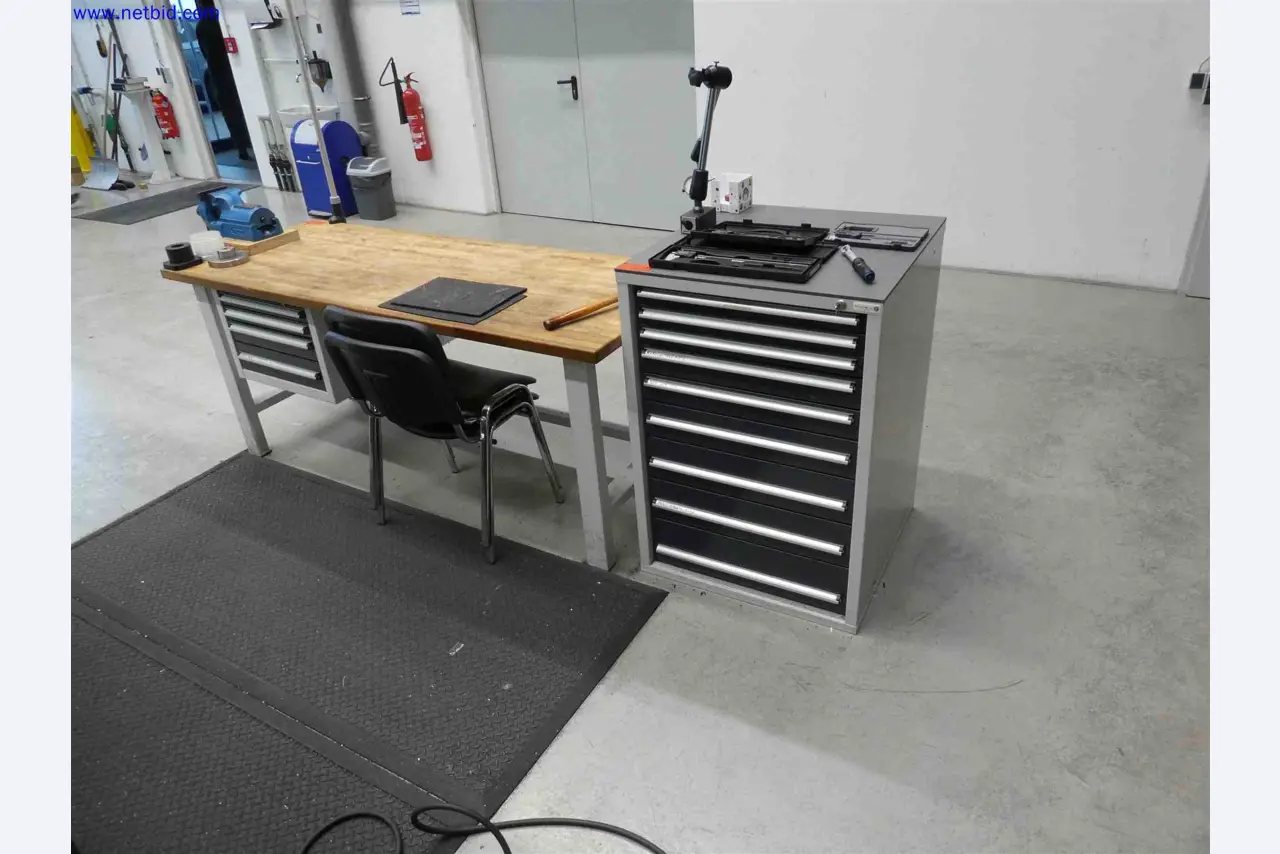 Machines for the production of precise metal components using CNC turning and CNC milling-1