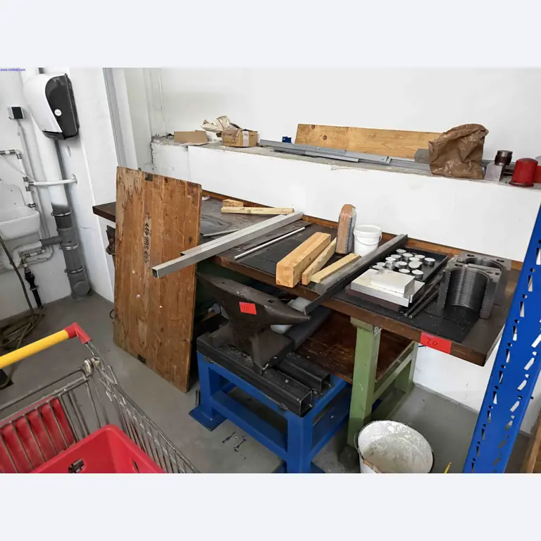 Machines for the production of precise metal components using CNC turning and CNC milling-2