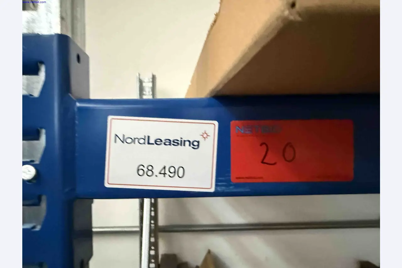 Machines for the production of precise metal components using CNC turning and CNC milling-3