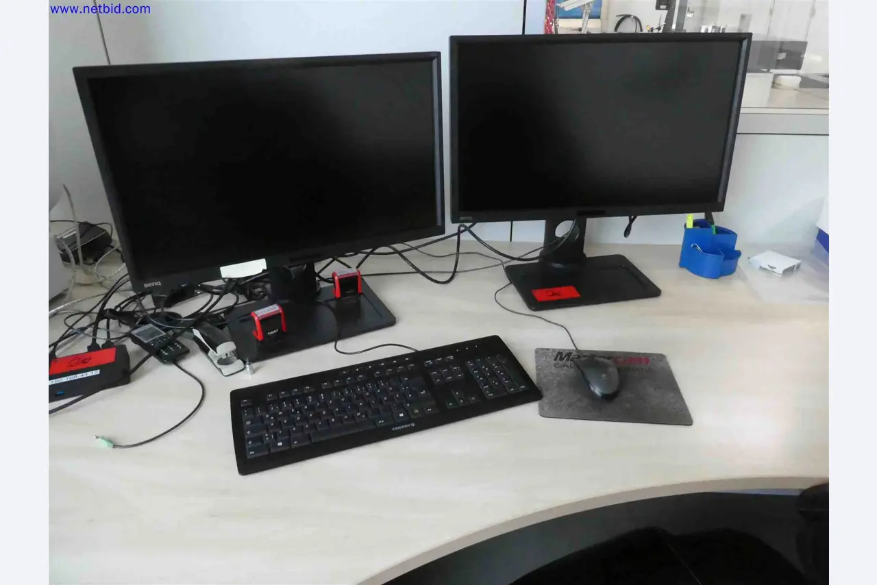 Machines for the production of precise metal components using CNC turning and CNC milling-2