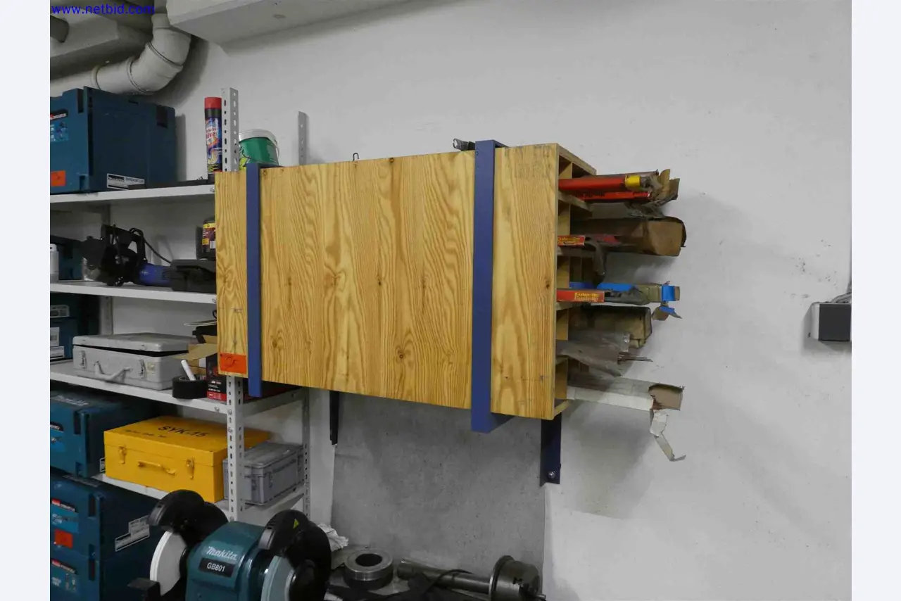 Machines for the production of precise metal components using CNC turning and CNC milling-4