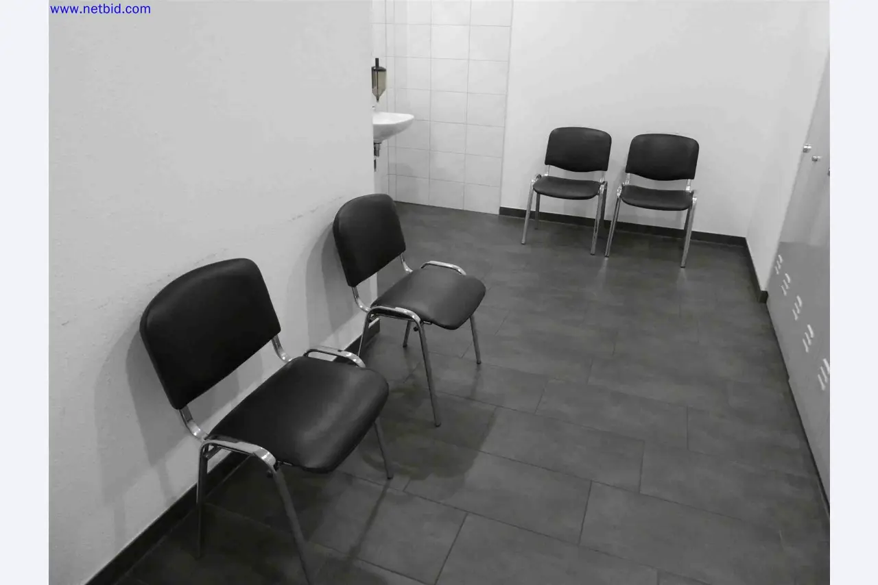 Machines for the production of precise metal components using CNC turning and CNC milling-4