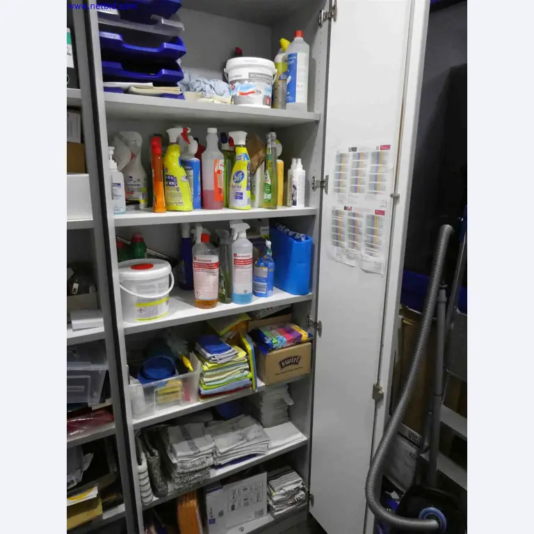 Machines for the production of precise metal components using CNC turning and CNC milling-4