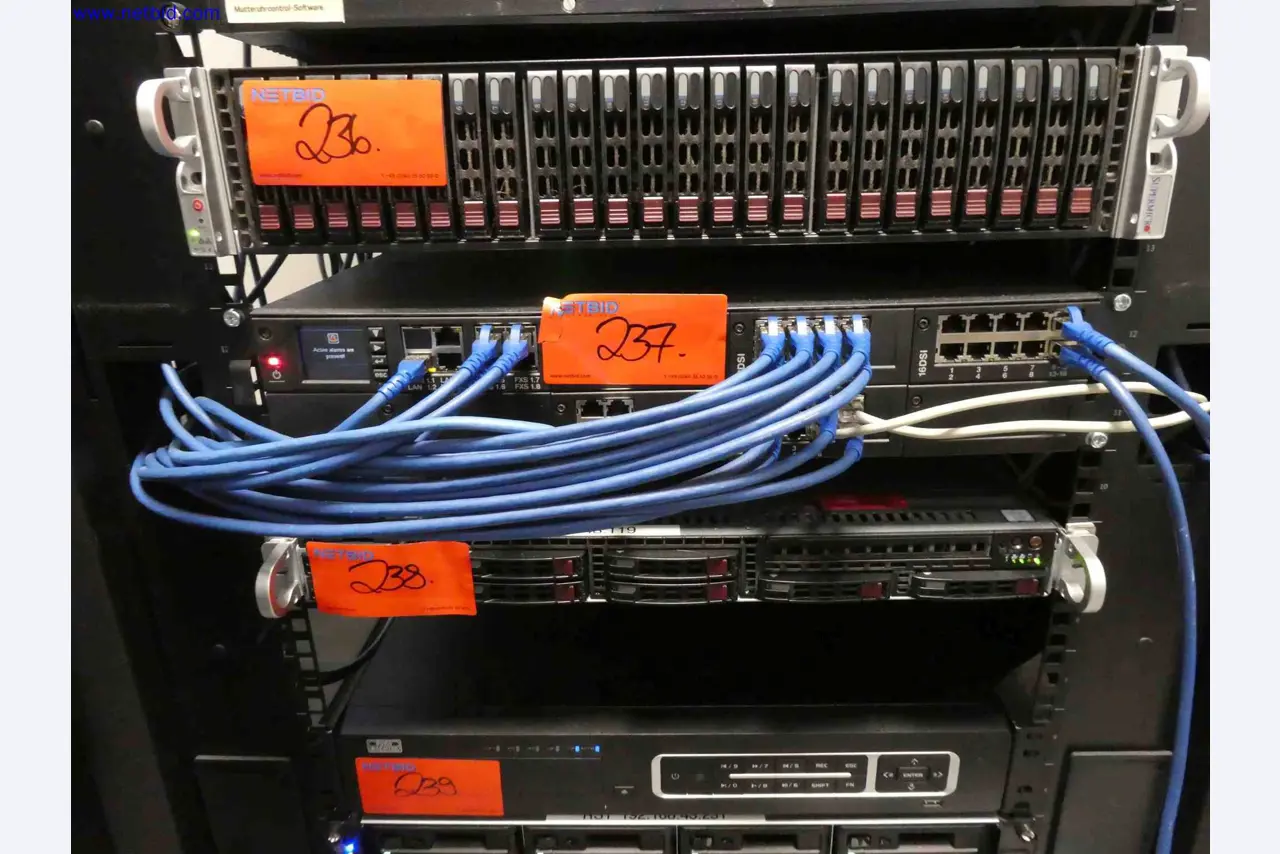 Machines for the production of precise metal components using CNC turning and CNC milling-1