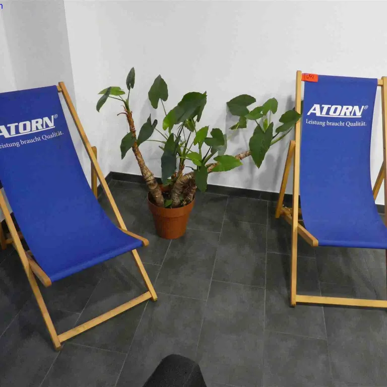2 Klappstühle Atorn