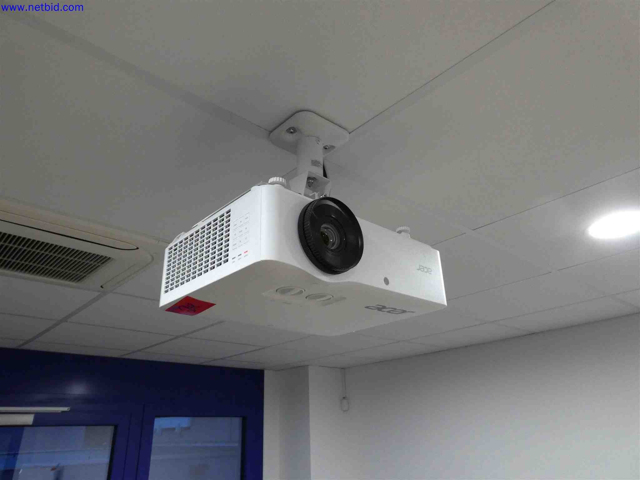 Machines for the production of precise metal components using CNC turning and CNC milling-1