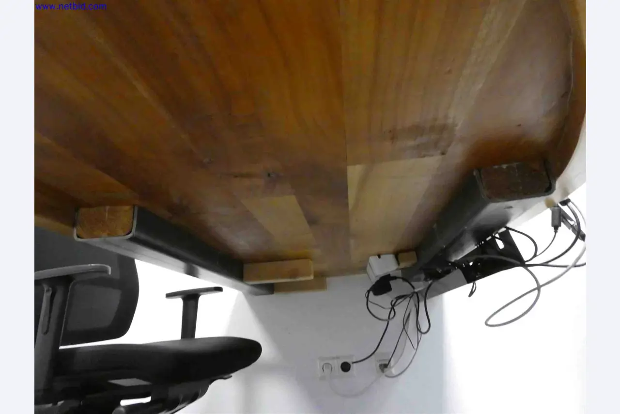 Machines for the production of precise metal components using CNC turning and CNC milling-2