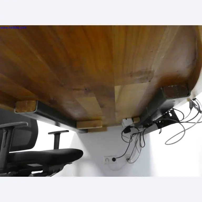 Machines for the production of precise metal components using CNC turning and CNC milling-2