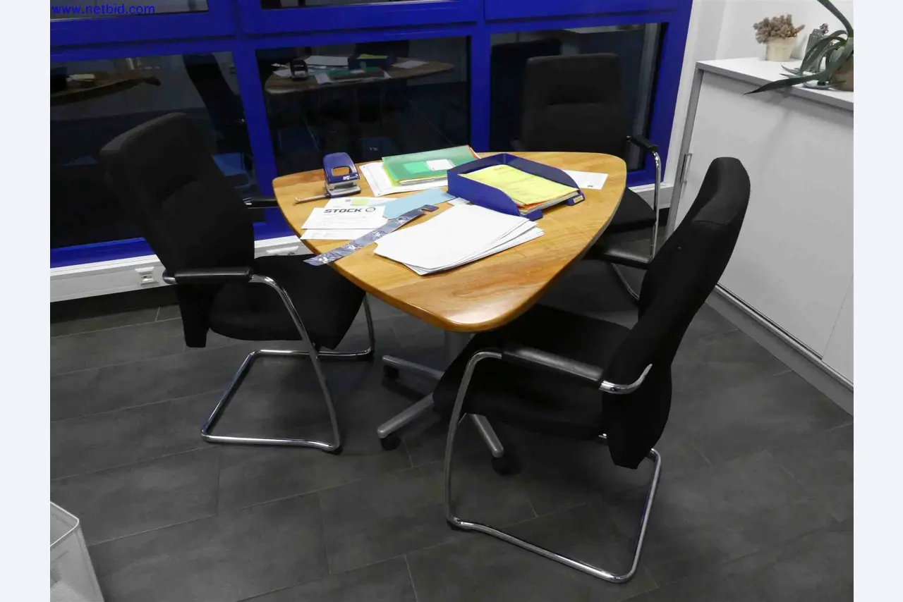 Machines for the production of precise metal components using CNC turning and CNC milling-3