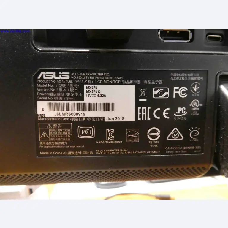 Machines for the production of precise metal components using CNC turning and CNC milling-3