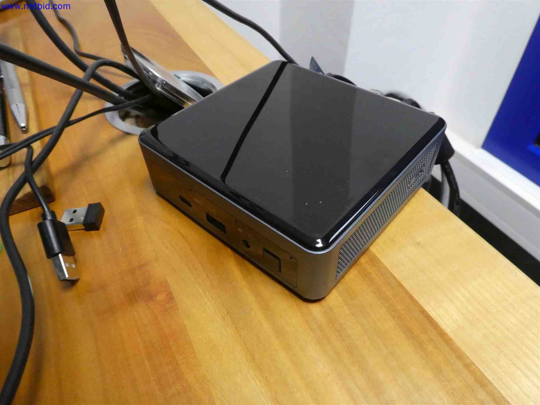 Machines for the production of precise metal components using CNC turning and CNC milling-4