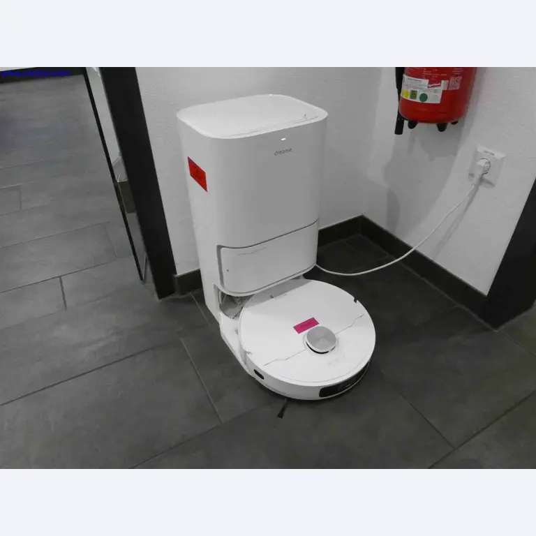 Machines for the production of precise metal components using CNC turning and CNC milling-1