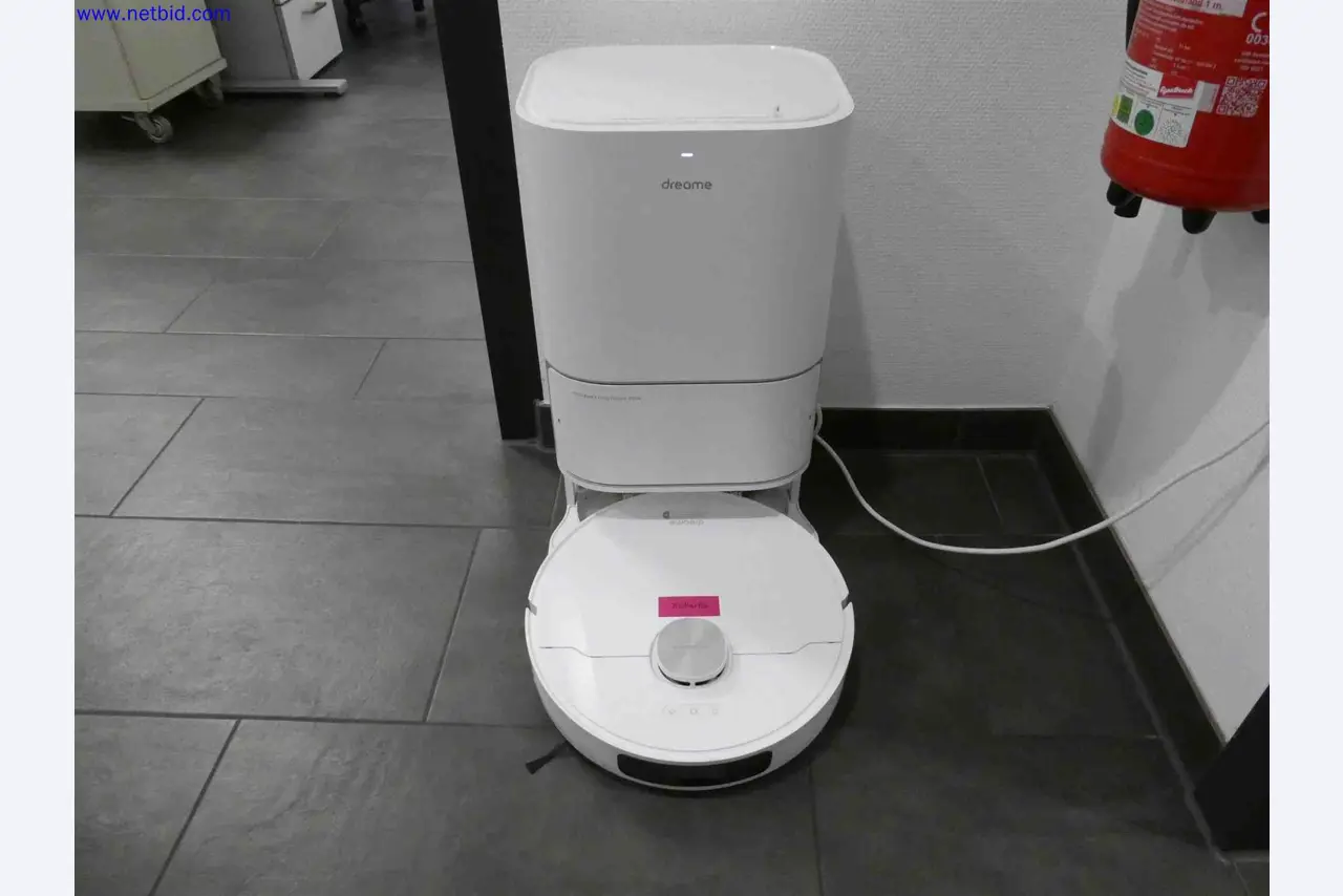 Machines for the production of precise metal components using CNC turning and CNC milling-2