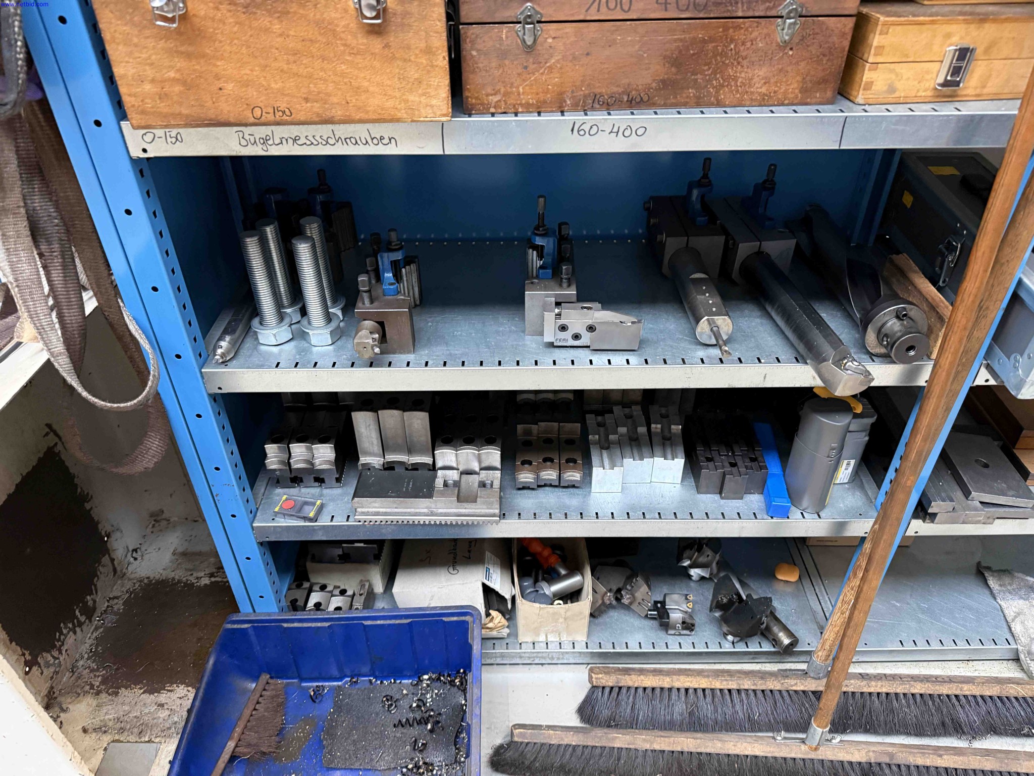 Machines for the production of precise metal components using CNC turning and CNC milling-4