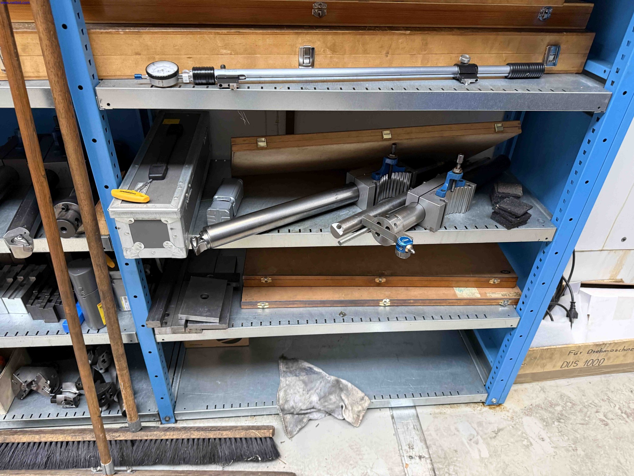 Machines for the production of precise metal components using CNC turning and CNC milling-5