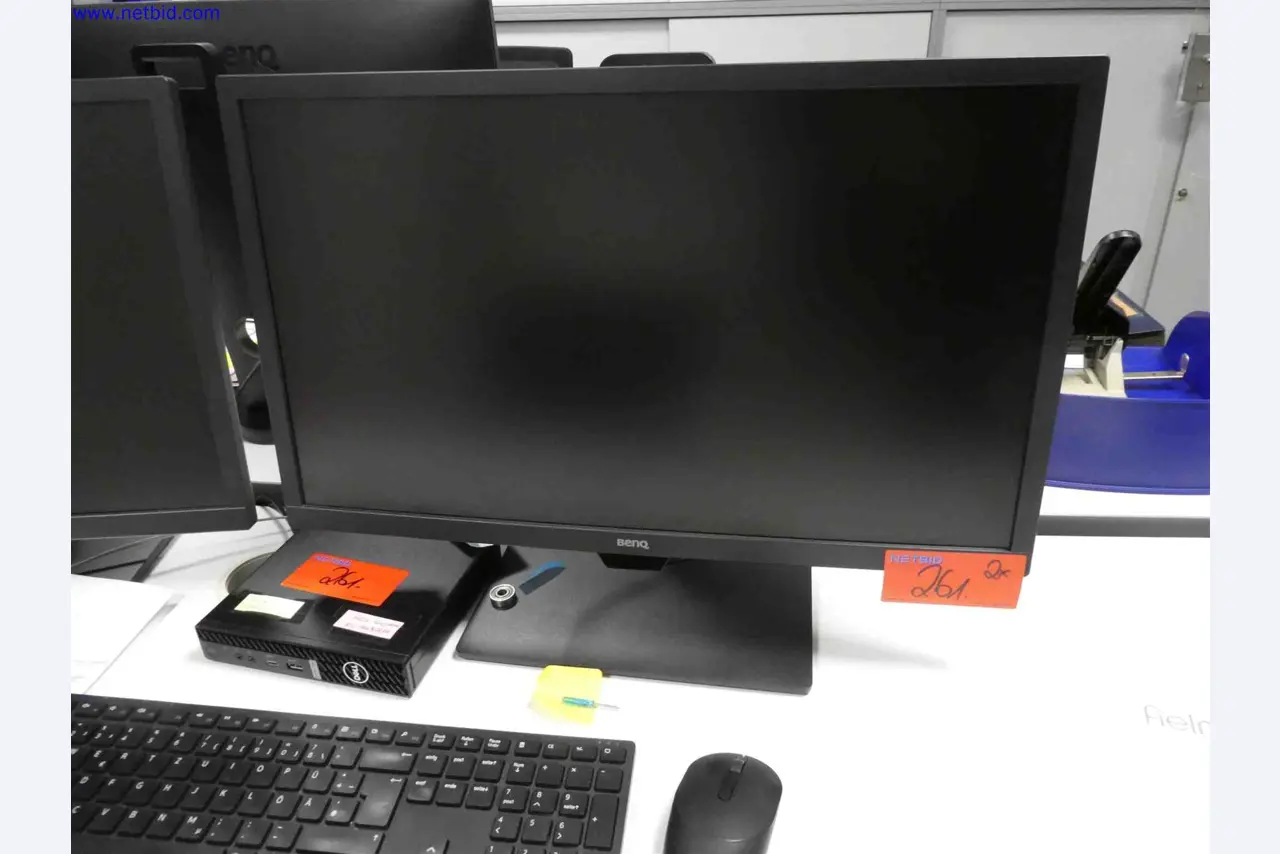 Machines for the production of precise metal components using CNC turning and CNC milling-3