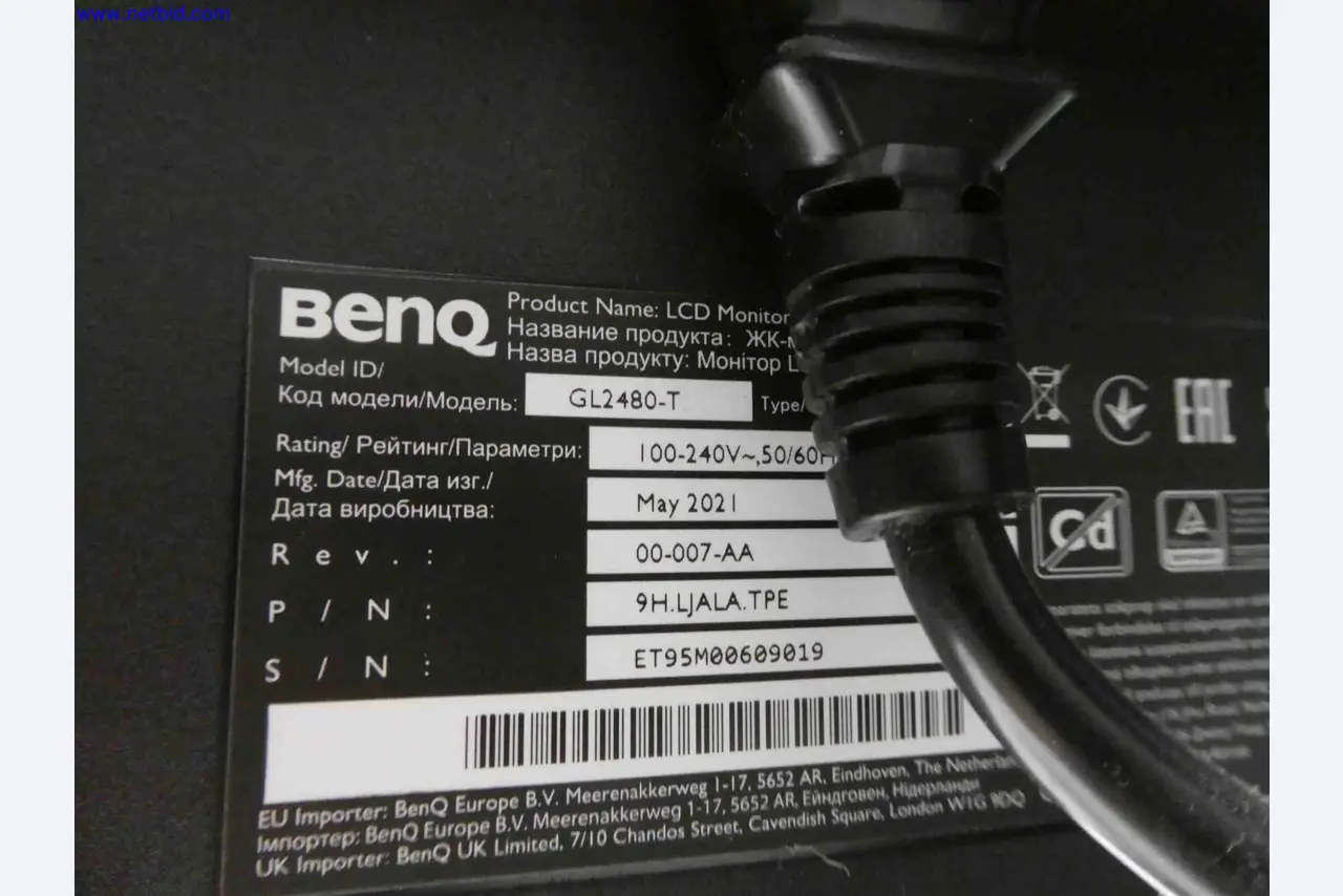 Machines for the production of precise metal components using CNC turning and CNC milling-4