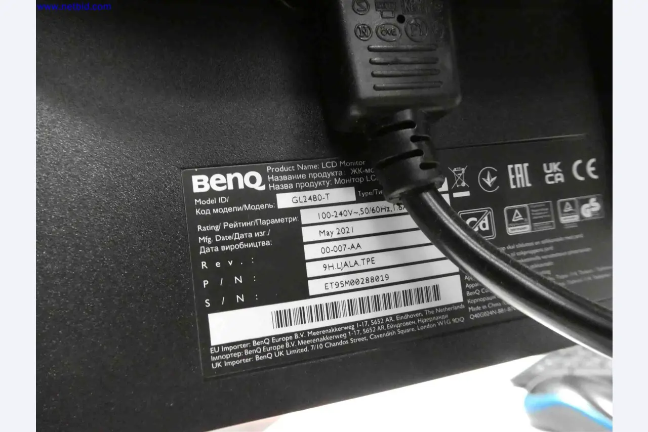 Machines for the production of precise metal components using CNC turning and CNC milling-4