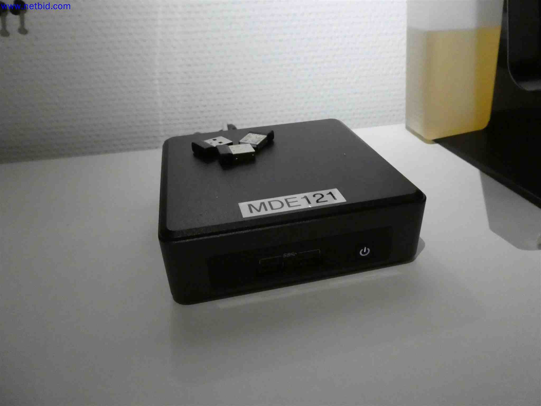 Machines for the production of precise metal components using CNC turning and CNC milling-2