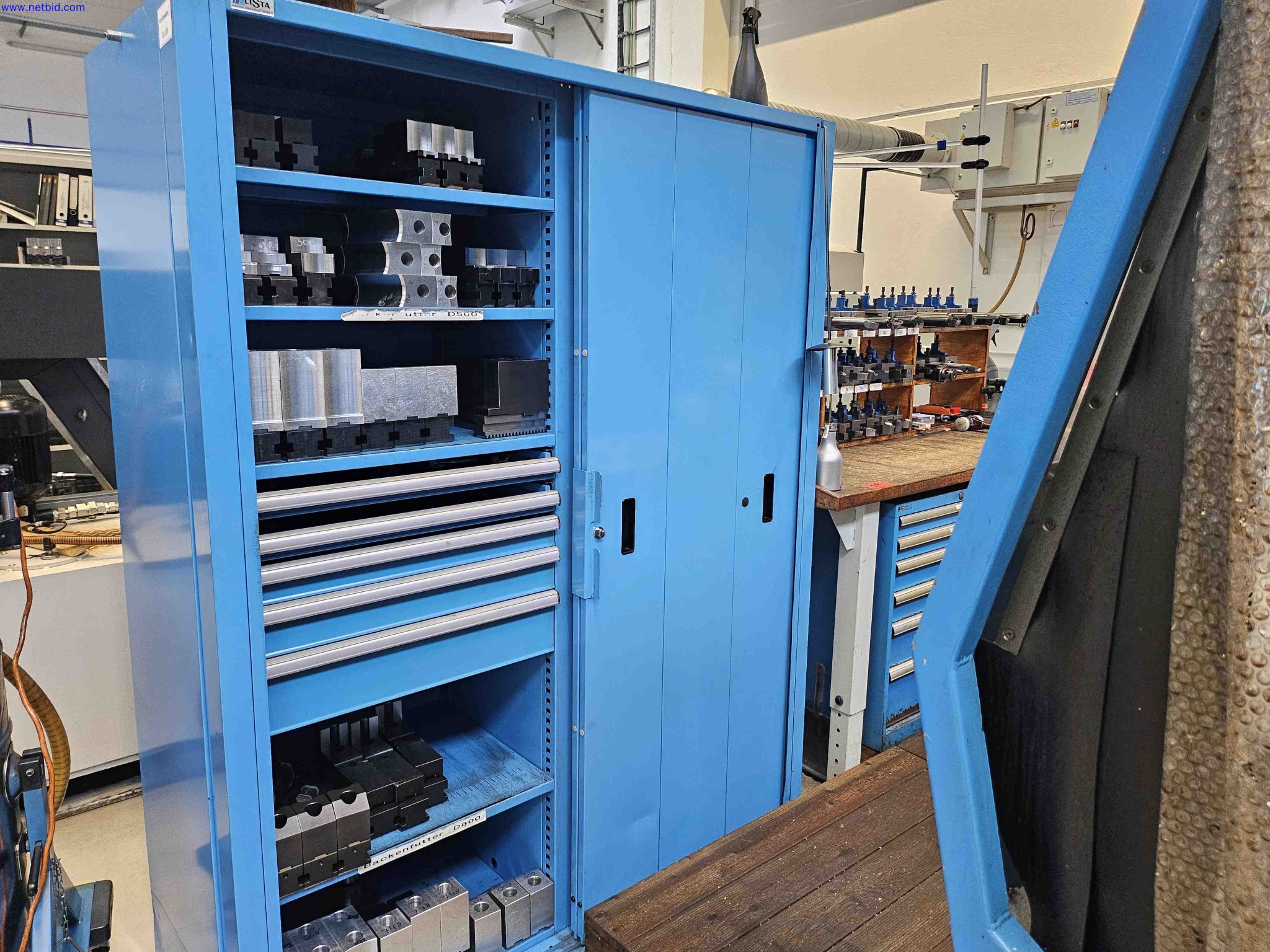 Machines for the production of precise metal components using CNC turning and CNC milling-13