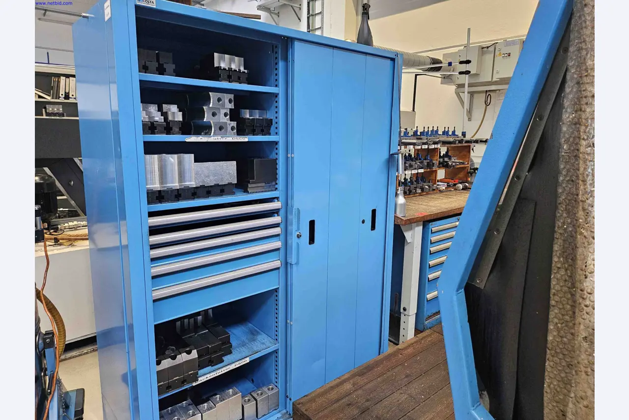 Machines for the production of precise metal components using CNC turning and CNC milling-13