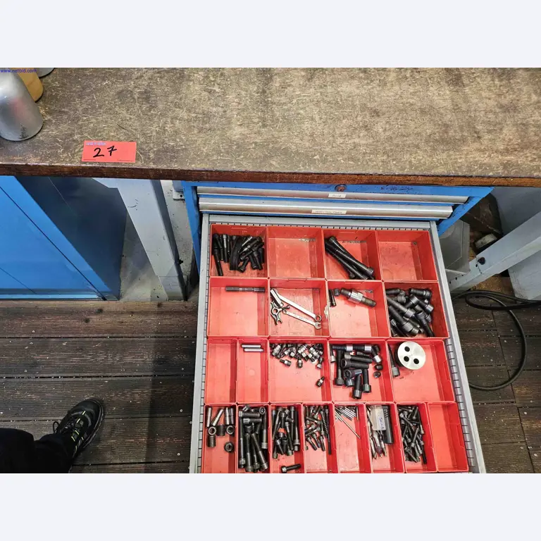 Machines for the production of precise metal components using CNC turning and CNC milling-9