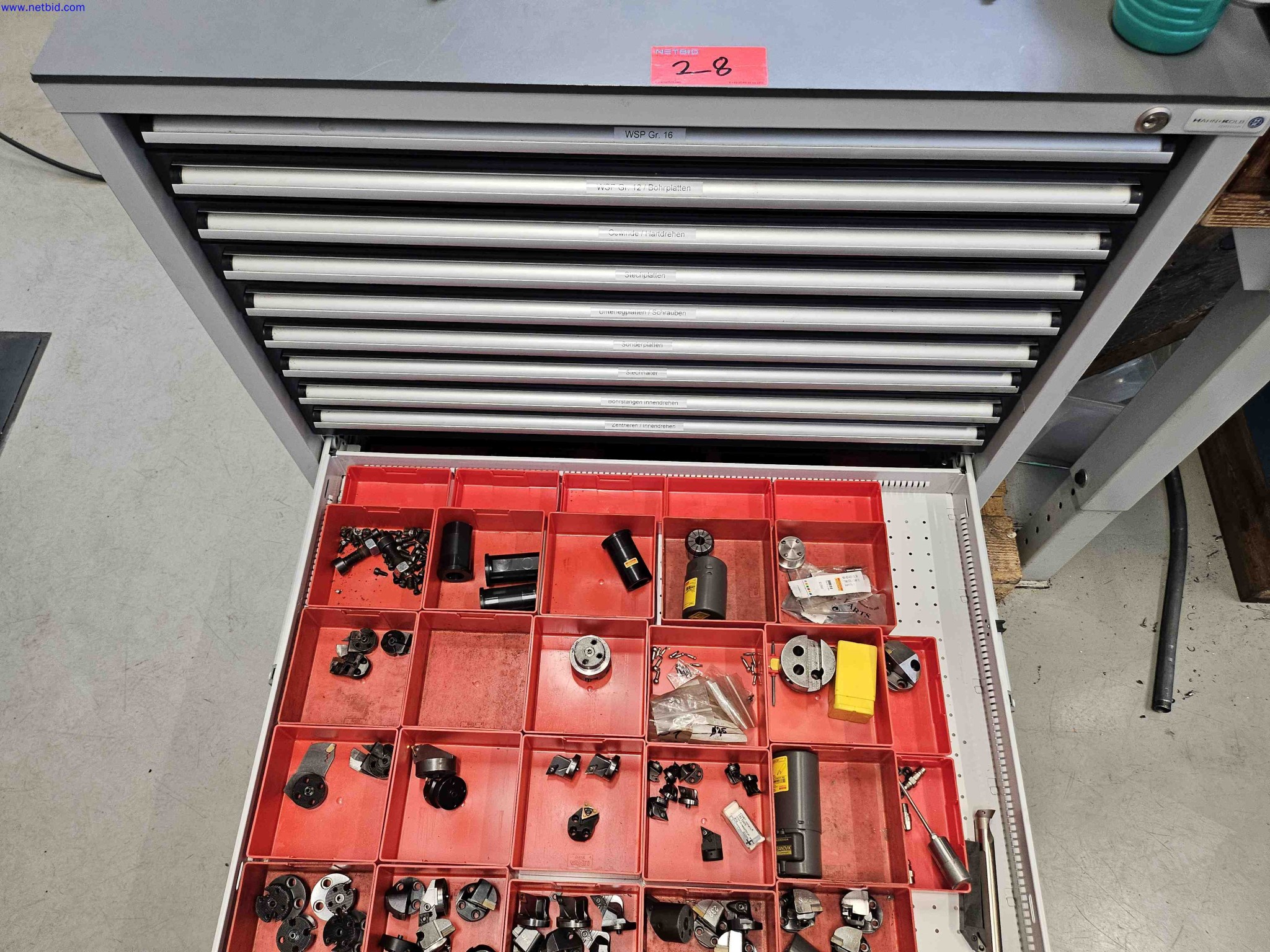 Machines for the production of precise metal components using CNC turning and CNC milling-10